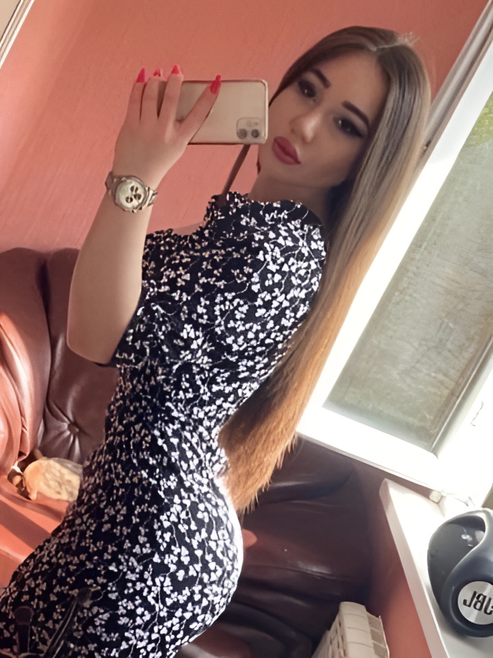 Екатерина привлекальеная девушка из Николаевск-на-амуре цена от 4000 руб