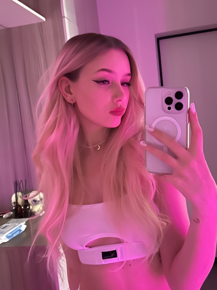 Лолита привлекальеная девушка из Николаевск-на-амуре цена от 2000 руб