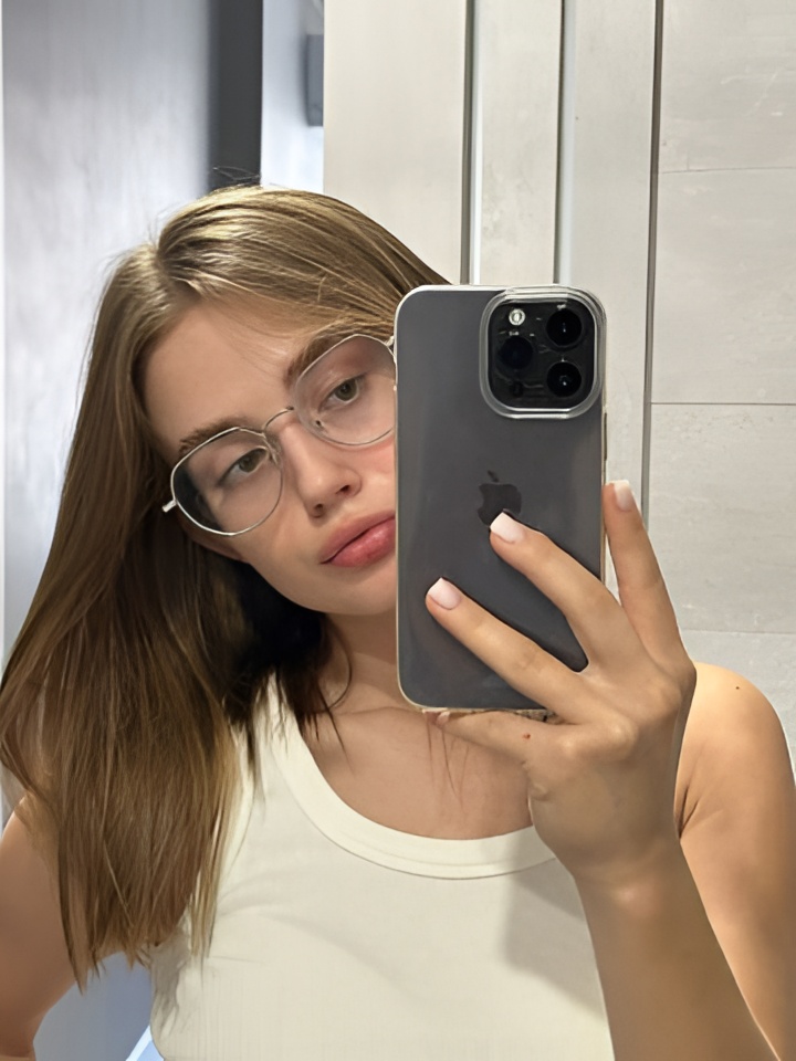 Мишель привлекальеная девушка из Николаевск-на-амуре цена от 4000 руб