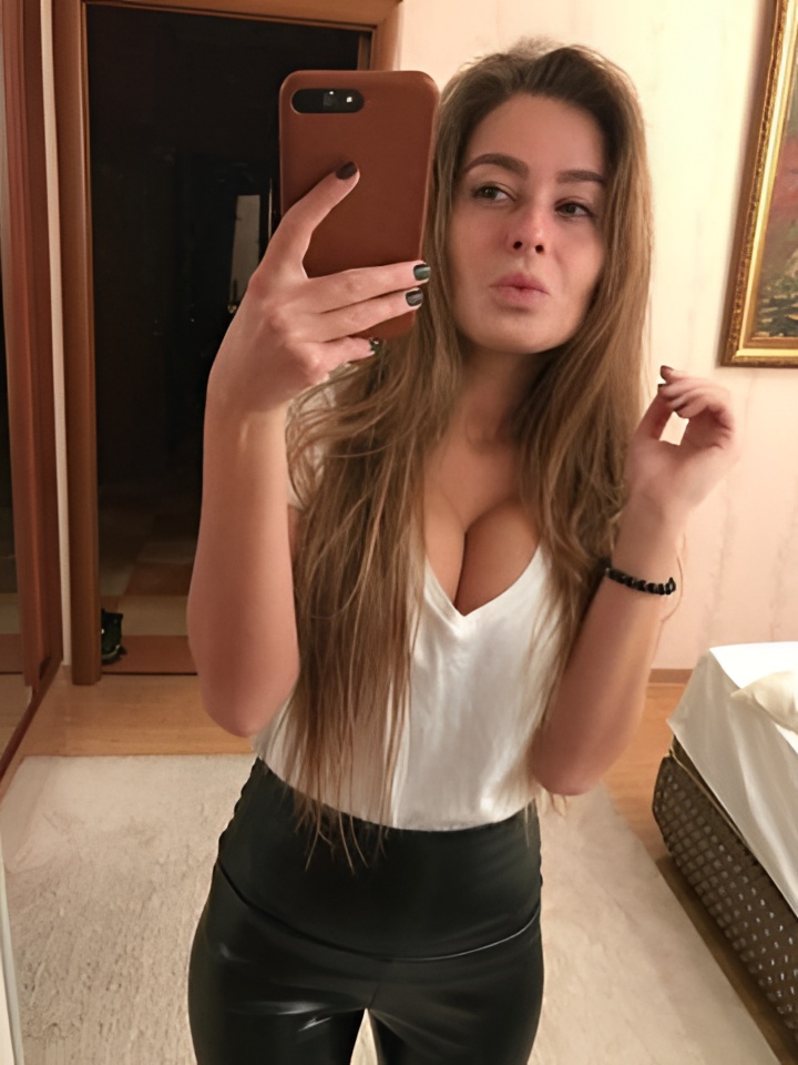 Индивидуалка Софа, доступна для личного знакомства от 3000 руб