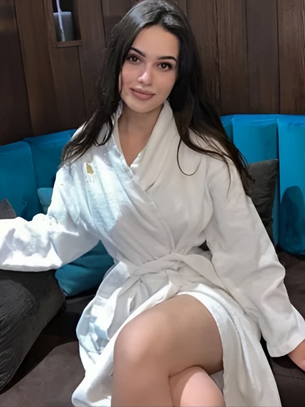 Ульяна привлекательная девушка из Николаевск-на-амуре цена от 2500 руб