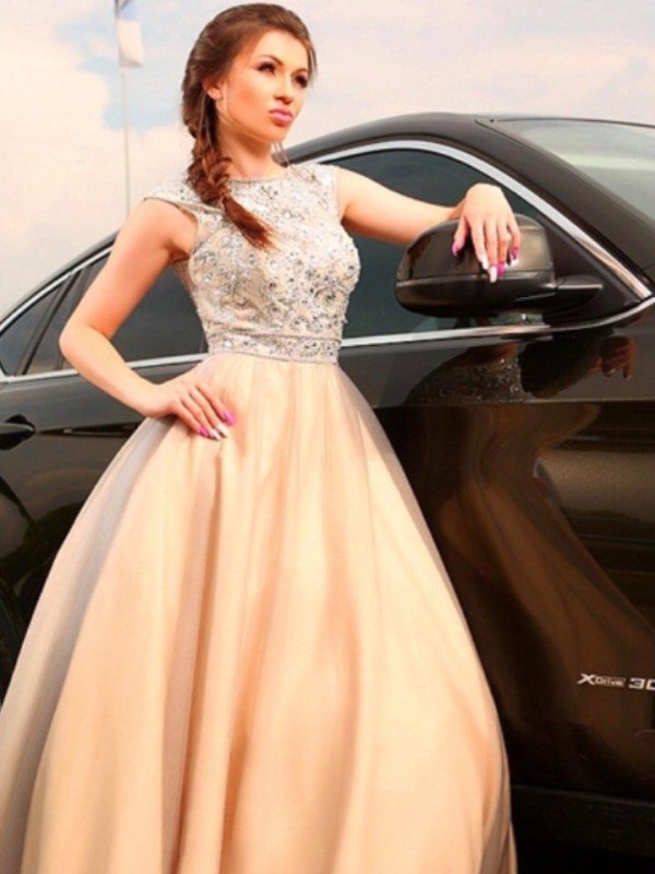 Люда привлекательная девушка из Николаевск-на-амуре цена от 3500 руб