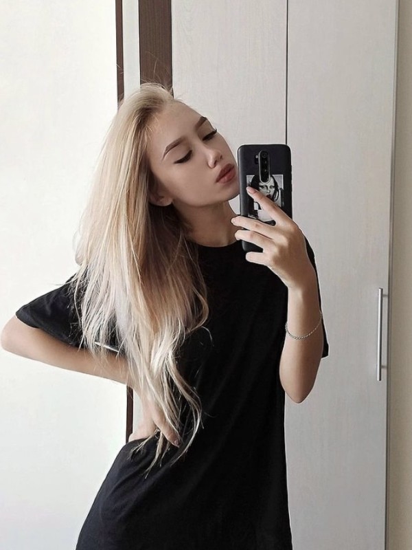 🎥 Вивьен привлекательная девушка из Николаевск-на-амуре цена от 3500 руб